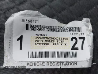 2019 Volkswagen Tiguan S z VIN 3VV0B7AX9KM055305, wystawiony jako IAAI lot #42160128 z przebiegiem 67 826 mil mil oraz . Historia ofert i sprzedaży dostępna na DreamBid. Obrazek 16.
