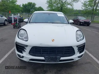 2015 Porsche Macan S with VIN WP1AB2A58FLB74358, listed as a IAAI auction lot 42190334 with 99,808 mi miles and . Bid and sale history available at DreamBid. Image 12.