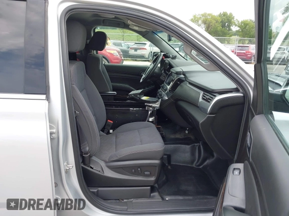 2019 Chevrolet Tahoe Commercial with VIN 1GNSKDEC8KR348535, listed as a IAAI auction lot 42800998 with 133,474 mi miles and . Bid and sale history available at DreamBid. Image 5.
