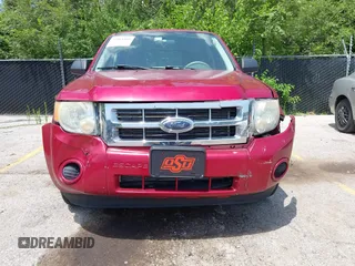 2009 Ford Escape XLS z VIN 1FMCU02799KA20370, wystawiony jako IAAI lot #42811109 z przebiegiem 195 451 mil mil oraz . Historia ofert i sprzedaży dostępna na DreamBid. Obrazek 6.