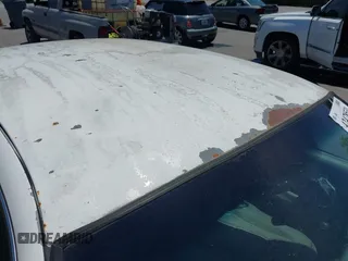 2004 Ford Crown Victoria LX z VIN 2FAFP74W34X170637, wystawiony jako IAAI lot #42478531 z przebiegiem 168 885 mil mil oraz . Historia ofert i sprzedaży dostępna na DreamBid. Obrazek 6.