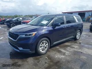 2022 Kia Carnival LXS with VIN KNDNB4H30N6123341, listed as a IAAI auction lot 41252977 with 42,989 mi miles. Bid and sale history available at carsss.com. Image 18.