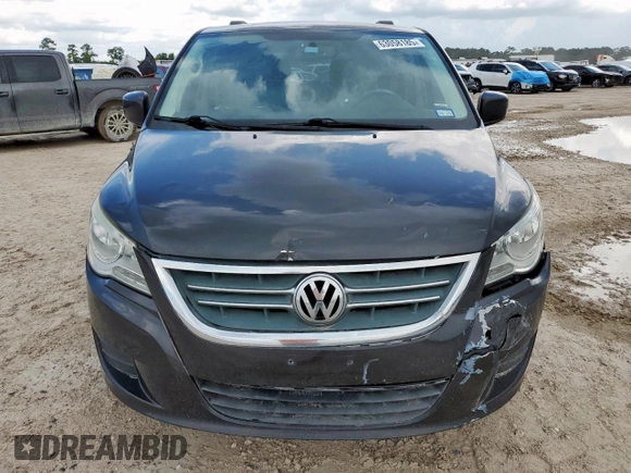 2012 Volkswagen Routan SE with VIN 2C4RVABG4CR390524, listed as a Copart auction lot 63058185 with 146,380 mi miles and Salvage title. Bid and sale history available at DreamBid. Image 5.
