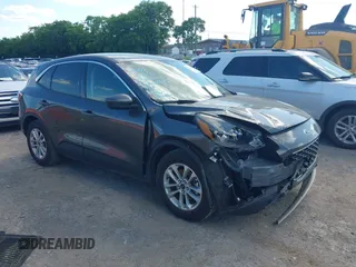 2020 Ford Escape SE z VIN 1FMCU0G63LUC26585, wystawiony jako IAAI lot #42332332 z przebiegiem 62 681 mil mil oraz . Historia ofert i sprzedaży dostępna na DreamBid. Obrazek 13.