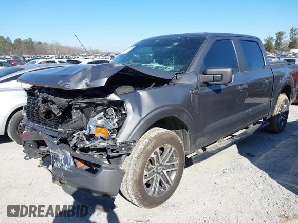 2021 Ford F-150 XL with VIN 1FTFW1E58MKD96370, listed as a IAAI auction lot 41627935 with 60,587 mi miles. Bid and sale history available at carsss.com. Image 17.