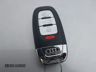 2015 Audi Q5 Premium Plus with VIN WA1LFAFP2FA116626, listed as a IAAI auction lot 42037581 with 113,038 mi miles. Bid and sale history available at carsss.com. Image 11.