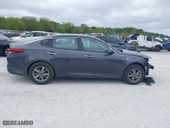 2017 Kia Optima LX 1.6T with VIN 5XXGT4L15HG171337, listed as a IAAI auction lot 41953782 with 174,121 mi miles. Bid and sale history available at carsss.com. Image 14.