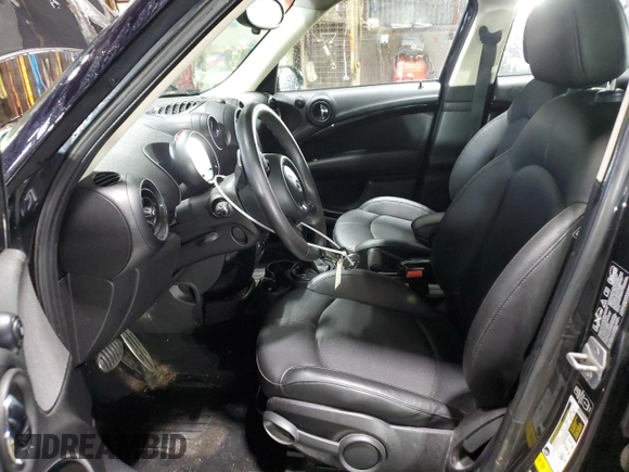 2014 MINI Countryman S с VIN WMWZC5C54EWP38954, выставлен на аукционе Copart как лот 56455545 с пробегом 127 815 миль миль и Чистый • Clean title. История ставок и продаж доступна на DreamBid. Изображение 7.