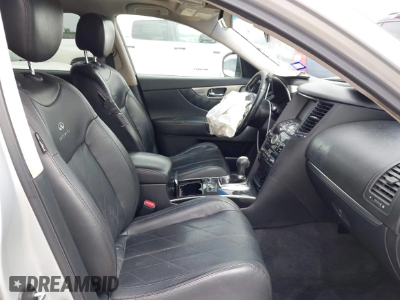 2010 Infiniti FX z VIN JN8AS1MW2AM852996, wystawiony jako IAAI lot #42163564 z przebiegiem 261 467 mil mil oraz . Historia ofert i sprzedaży dostępna na DreamBid. Obrazek 5.