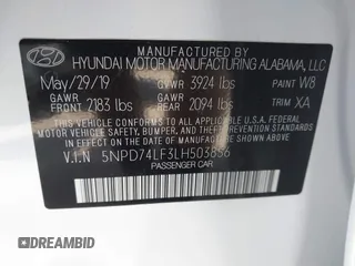2020 Hyundai Elantra SE z VIN 5NPD74LF3LH503856, wystawiony jako IAAI lot #42320446 z przebiegiem 122 629 mil mil oraz . Historia ofert i sprzedaży dostępna na DreamBid. Obrazek 9.