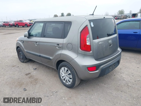 2013 Kia Soul with VIN KNDJT2A53D7636040, listed as a IAAI auction lot 40979461 with 122,530 mi miles. Bid and sale history available at carsss.com. Image 3.
