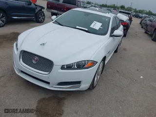 2014 Jaguar XF V6 SC with VIN SAJWJ0EF3E8U10192, listed as a IAAI auction lot 41925001 with 1 mi miles. Bid and sale history available at carsss.com. Image 2.