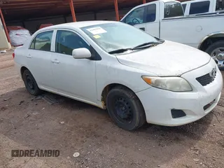 2010 Toyota Corolla z VIN 2T1BU4EE2AC328844, wystawiony jako IAAI lot #42483900 z przebiegiem 226 191 mil mil oraz . Historia ofert i sprzedaży dostępna na DreamBid. Obrazek 1.
