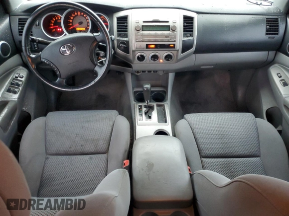 2011 Toyota Tacoma with VIN 3TMLU4EN3BM061971, listed as a Copart auction lot 51469625 with 201,592 mi miles and Clean Title. Bid and sale history available at carsss.com. Image 8.