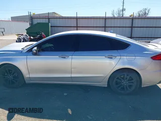 2019 Ford Fusion SE with VIN 3FA6P0HD9KR172372, listed as a IAAI auction lot 41705985 with 145,893 mi miles. Bid and sale history available at carsss.com. Image 15.