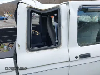 1991 Ford Ranger with VIN 1FTCR15T0MTA27957, listed as a IAAI auction lot 41723354 with 29,501 mi miles. Bid and sale history available at carsss.com. Image 18.