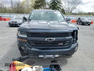 2018 Chevrolet Silverado 1500 LT with VIN 1GCUKREC4JF150646, listed as a Copart auction lot 52700405 with Not Provided miles and Salvage Title. Bid and sale history available at DreamBid. Image 5.