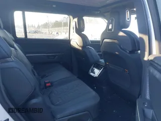 2025 Rivian R1S Adventure z VIN 7PDSGBBA3SN052257, wystawiony jako IAAI lot #41289615 z przebiegiem 2746 mil mil oraz . Historia ofert i sprzedaży dostępna na DreamBid. Obrazek 8.