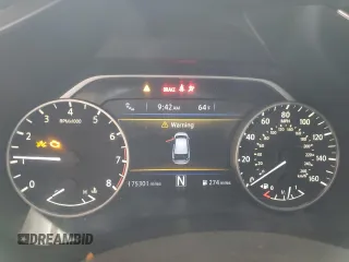 2018 Nissan Murano SV z VIN 5N1AZ2MH0JN155606, wystawiony jako Copart lot #51751415 z przebiegiem 175 301 mil mil oraz Szkoda całkowita • Salvage title. Historia ofert i sprzedaży dostępna na DreamBid. Obrazek 9.