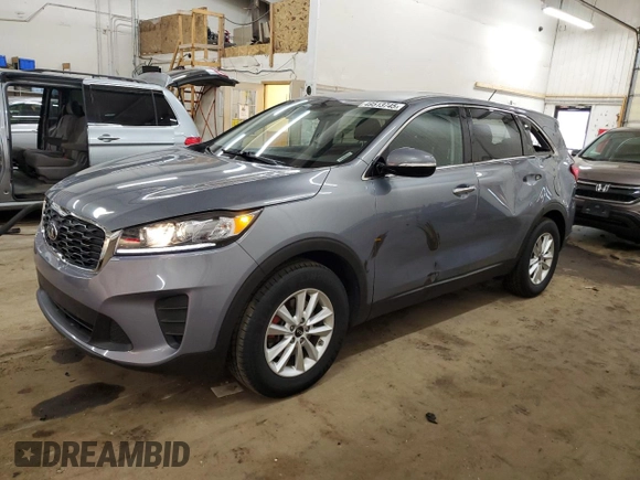 2020 Kia Sorento LX V6 with VIN 5XYPG4A5XLG613172, listed as a Copart auction lot 49513745 with 120,142 mi miles and Salvage Title. Bid and sale history available at carsss.com. Image 1.