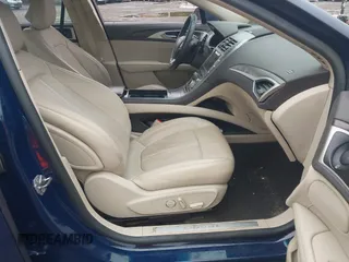 2019 Lincoln MKZ Reserve II с VIN 3LN6L5F98KR621828, выставлен на аукционе IAAI как лот 42332227 с пробегом 41 547 миль миль и . История ставок и продаж доступна на DreamBid. Изображение 5.