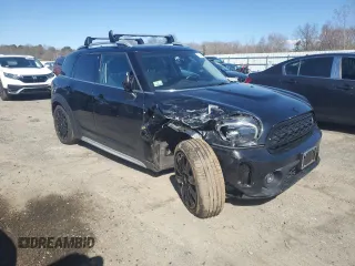 2023 MINI Countryman Cooper S with VIN WMZ83BR06P3P73590, listed as a Copart auction lot 52183235 with 22,108 mi miles and Salvage title. Bid and sale history available at DreamBid. Image 4.