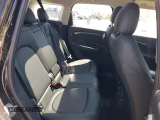 2019 MINI Countryman Cooper S with VIN WMZYT3C51K3E95025, listed as a IAAI auction lot 41358055 with Not Provided miles and . Bid and sale history available at DreamBid. Image 8.