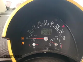 2003 Volkswagen Beetle GLS с VIN 3VWCD21Y33M320106, выставлен на аукционе Copart как лот 45298905 с пробегом 125 961 миль миль и Списание • Salvage title. История ставок и продаж доступна на DreamBid. Изображение 9.