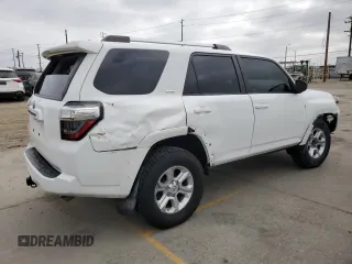 2021 Toyota 4Runner SR5 with VIN JTEEU5JR4M5231007, listed as a Copart auction lot 61396175 with 74,973 mi miles and Salvage title. Bid and sale history available at DreamBid. Image 3.