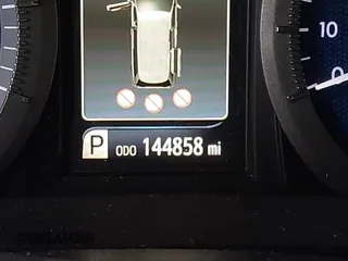 2016 Toyota Sienna XLE with VIN 5TDYK3DC2GS726677, listed as a IAAI auction lot 41609165 with 144,858 mi miles. Bid and sale history available at carsss.com. Image 15.