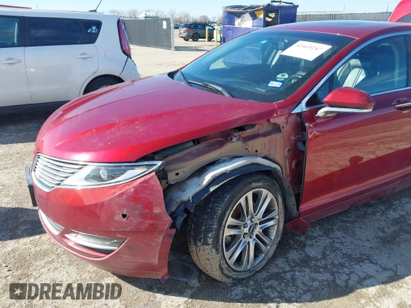 2015 Lincoln MKZ z VIN 3LN6L2G9XFR618075, wystawiony jako IAAI lot #41469247 z przebiegiem 152 966 mil mil oraz . Historia ofert i sprzedaży dostępna na DreamBid. Obrazek 6.