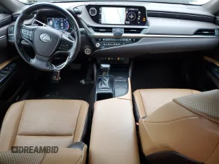 2021 Lexus ES with VIN 58ADZ1B16MU088073, listed as a Copart auction lot 46820675 with 29,598 mi miles and Salvage Title. Bid and sale history available at carsss.com. Image 8.