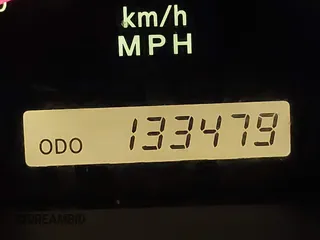 2002 Hyundai Elantra GLS z VIN KMHDN45D12U428589, wystawiony jako IAAI lot #42135566 z przebiegiem 133 479 mil mil oraz . Historia ofert i sprzedaży dostępna na DreamBid. Obrazek 15.