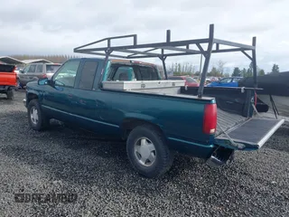 1997 Chevrolet Silverado 1500 with VIN 1GCEK19RXVE110345, listed as a IAAI auction lot 41911626 with 261,908 mi miles and . Bid and sale history available at DreamBid. Image 3.