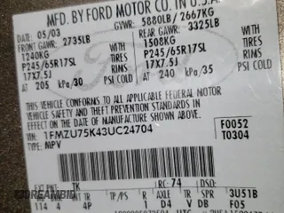 2003 Ford Explorer Limited z VIN 1FMZU75K43UC24704, wystawiony jako Copart lot #58601065 z przebiegiem 104 772 mil mil oraz Tytuł czysty. Historia ofert i sprzedaży dostępna na DreamBid. Obrazek 13.