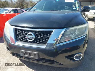 2014 Nissan Pathfinder SL z VIN 5N1AR2MN1EC680617, wystawiony jako IAAI lot #41779019 z przebiegiem 146 041 mil mil oraz . Historia ofert i sprzedaży dostępna na DreamBid. Obrazek 6.