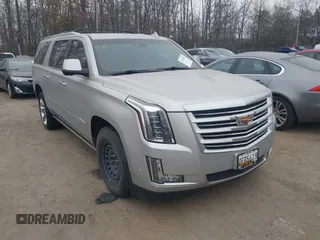 2019 Cadillac Escalade ESV Platinum z VIN 1GYS4KKJ9KR246262, wystawiony jako IAAI lot #41547869 z przebiegiem Nie podano mil oraz . Historia ofert i sprzedaży dostępna na DreamBid. Obrazek 1.