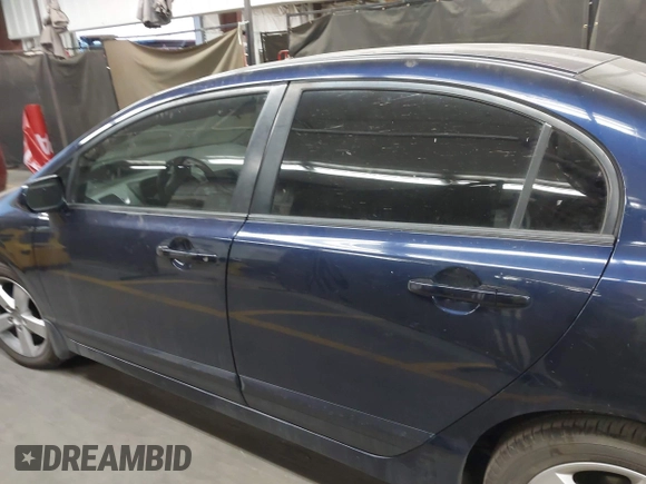 2007 Honda Civic EX with VIN 1HGFA16847L105550, listed as a IAAI auction lot 42068737 with 142,621 mi miles and . Bid and sale history available at DreamBid. Image 14.