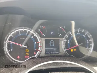2017 Toyota 4Runner SR5 with VIN JTEZU5JR5H5161766, listed as a Copart auction lot 61364105 with 90,959 mi miles and Salvage title. Bid and sale history available at DreamBid. Image 9.