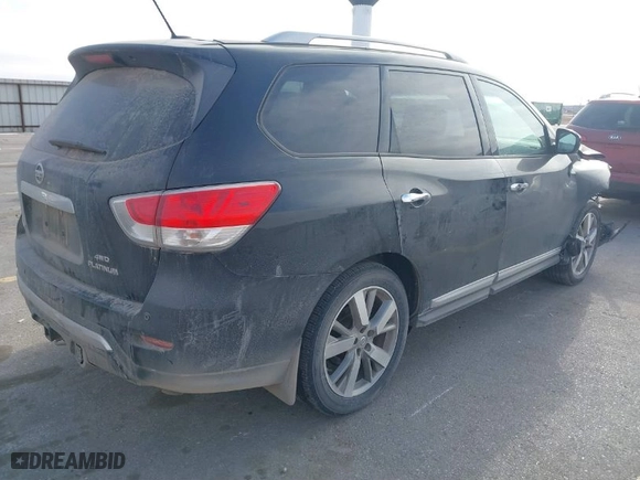 2016 Nissan Pathfinder Platinum with VIN 5N1AR2MM5GC659182, listed as a IAAI auction lot 41339507 with 150,000 mi miles. Bid and sale history available at carsss.com. Image 4.