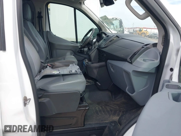 2019 Ford Transit with VIN 1FTYE1YM7KKA11022, listed as a IAAI auction lot 41790533 with 212,997 mi miles. Bid and sale history available at carsss.com. Image 5.