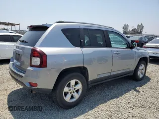 2016 Jeep Compass Latitude z VIN 1C4NJCEA8GD692985, wystawiony jako Copart lot #61872985 z przebiegiem 191 871 mil mil oraz Szkoda całkowita • Salvage title. Historia ofert i sprzedaży dostępna na DreamBid. Obrazek 3.