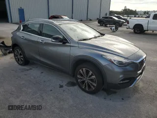 2017 Infiniti QX30 Luxury with VIN SJKCH5CR3HA024888, listed as a Copart auction lot 70682054 with 82,073 mi miles and Salvage Title. Bid and sale history available at carsss.com. Image 4.