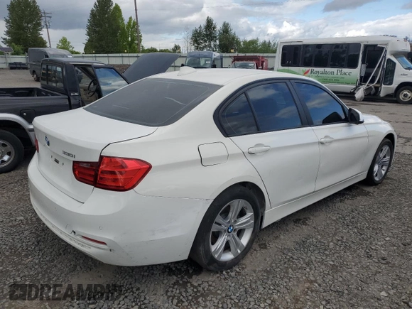 2017 BMW 3 Series 330i z VIN WBA8B9G56HNU09148, wystawiony jako Copart lot #57826455 z przebiegiem 51 385 mil mil oraz Czysty tytuł • Clean title. Historia ofert i sprzedaży dostępna na DreamBid. Obrazek 3.