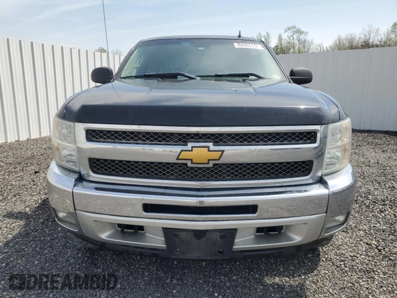 2012 Chevrolet Silverado 1500 LT with VIN 1GCRKSE77CZ241556, listed as a Copart auction lot 52639665 with 281,201 mi miles and Clean Title. Bid and sale history available at DreamBid. Image 5.