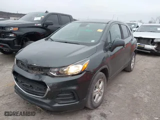 2020 Chevrolet Trax LS with VIN 3GNCJKSBXLL243902, listed as a IAAI auction lot 41059431 with 95,255 mi miles. Bid and sale history available at carsss.com. Image 17.