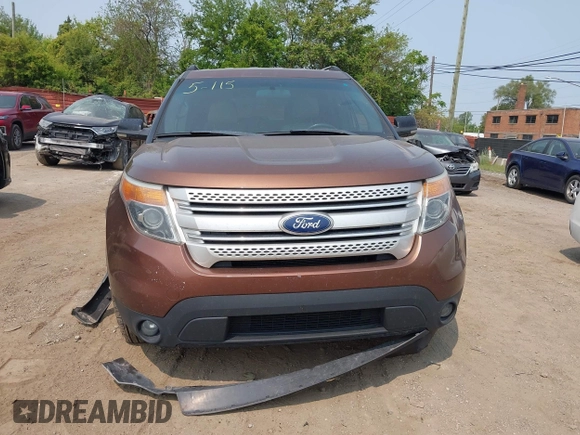 2011 Ford Explorer XLT with VIN 1FMHK7D83BGA31531, listed as a IAAI auction lot 42412686 with 236,673 mi miles and . Bid and sale history available at DreamBid. Image 12.
