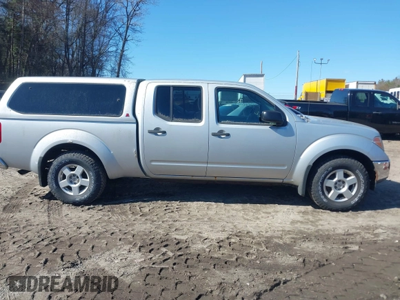 2007 Nissan Frontier SE with VIN 1N6AD09W97C423696, listed as a IAAI auction lot 42010577 with 117,096 mi miles. Bid and sale history available at carsss.com. Image 13.