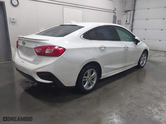 2018 Chevrolet Cruze LT with VIN 1G1BE5SM8J7194494, listed as a IAAI auction lot 41272542 with 79,539 mi miles. Bid and sale history available at carsss.com. Image 4.
