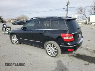 2011 Mercedes-Benz GLK with VIN WDCGG5GB1BF695534, listed as a Copart auction lot 87739055 with 181,357 mi miles and Salvage Title. Bid and sale history available at carsss.com. Image 2.